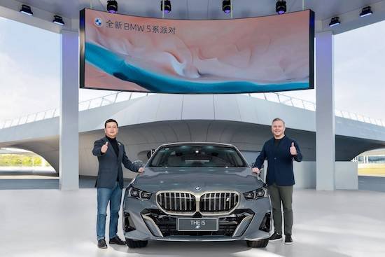 油电同价43.99万元起 全新BMW 5系 ／ i5正式上市
